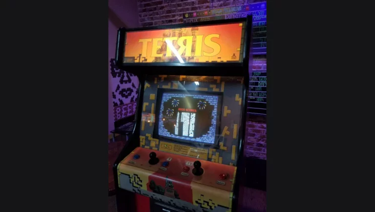 Tetris 1200 (AGA) - The 1988 Arcade version of Tetris is coming to the Commodore Amiga!